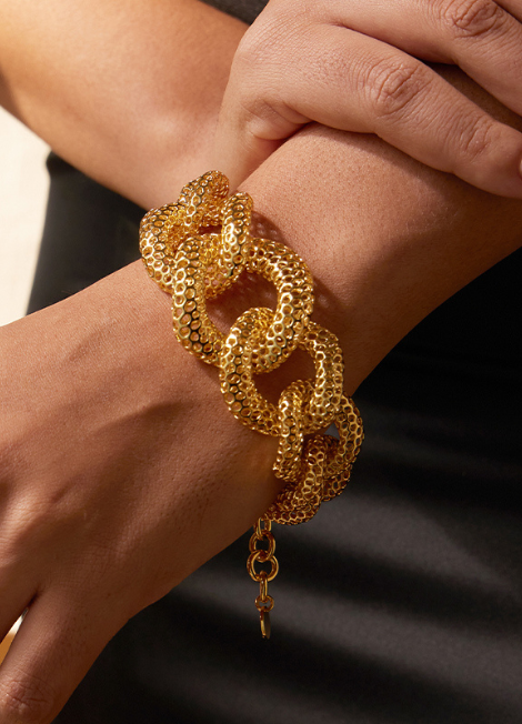 Ida Hollow Bold Bracelet – 18K Gold Plated Modern Statement Jewelry for Women in Hong Kong