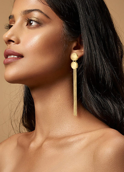 elegant movement and timeless style. Perfect for special occasions and nights out in Hong Kong.