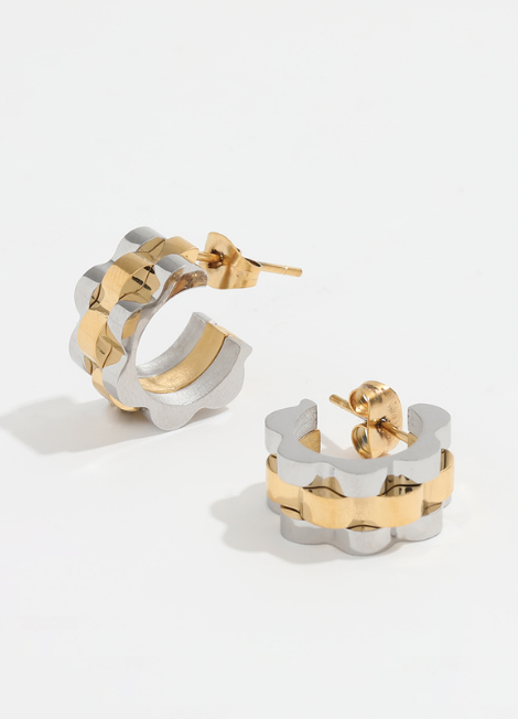 Bold two-tone chunky band earrings with modern design and standout style.