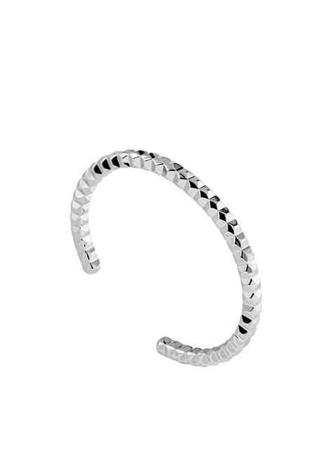 Designed for both comfort and durability, this bangle is lightweight yet elegant—perfect for elevating everyday outfits or complementing evening wear.
