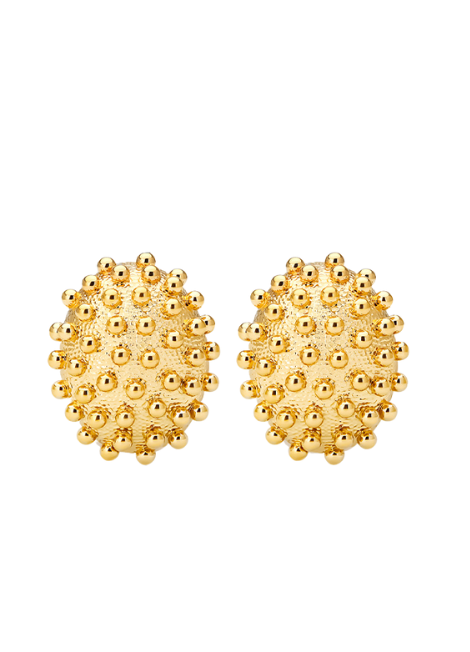 Bold, textured design inspired by the sea. A standout accessory for Hong Kong’s modern, chic style.