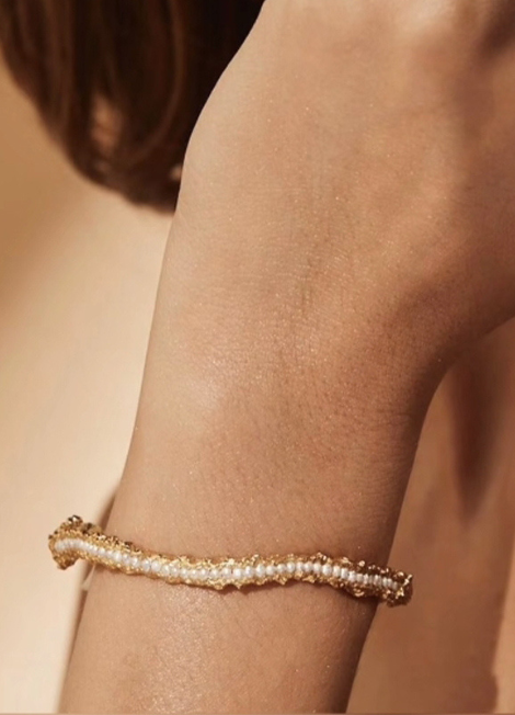 Minou Pearl Bangle – 18K Gold Plated Elegant Bracelet for Women in Hong Kong