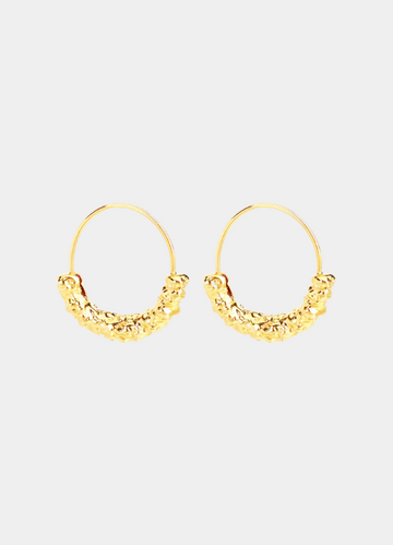 Nancy Nugget hoops in radiant 18K gold plating—bold yet timeless. Perfect for elevating any look, from casual days to elegant nights in Hong Kong.