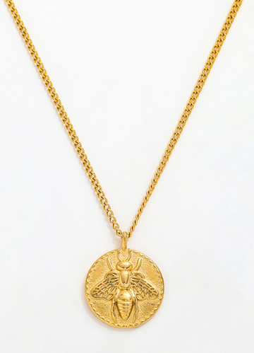 Bee Pendant Necklace in 18K Gold Plated – delicate and nature-inspired jewelry by The Sockist