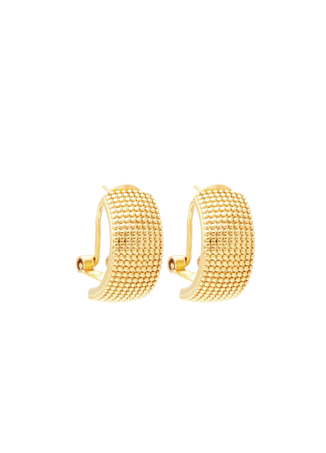 A timeless retro touch for stylish women in Hong Kong. Bold yet sophisticated elegance.