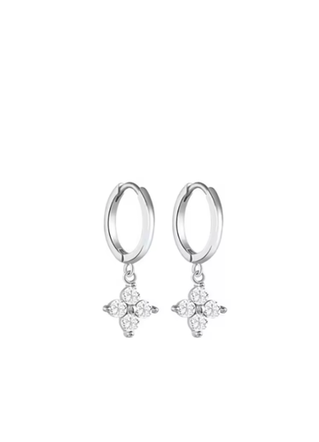 oak-and-ash-jewellery-huggies-flower-sweden-hongkong-shop-stockholm-zirconia-waterproof-sweatproof-gymproof-925